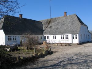 Byvej 28